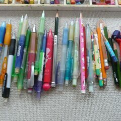 ★　無料　鉛筆　シャープペンシル　クレヨンの画像