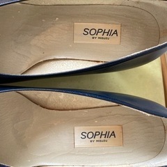 SOPHIA パンプス　23.5 EEの画像