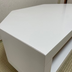 IKEA  テレビ台　コーナーボードの画像