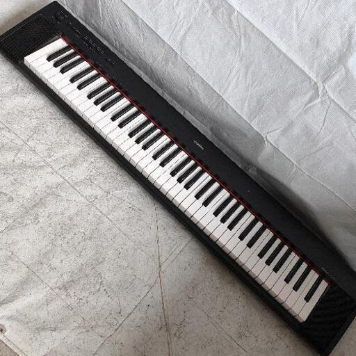 0825-032 YAMAHA デジタルキーボード 18年製