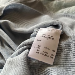 薄手のセーター　Mサイズの画像