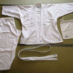 柔道着上下　MIZUNO　５号（上下）