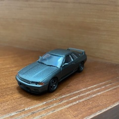 R32 GT-R カプセルトイ ブルメタ カルソニックカラー テールライト光る 新品の画像