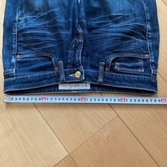 スキニーフィット　レディースの画像