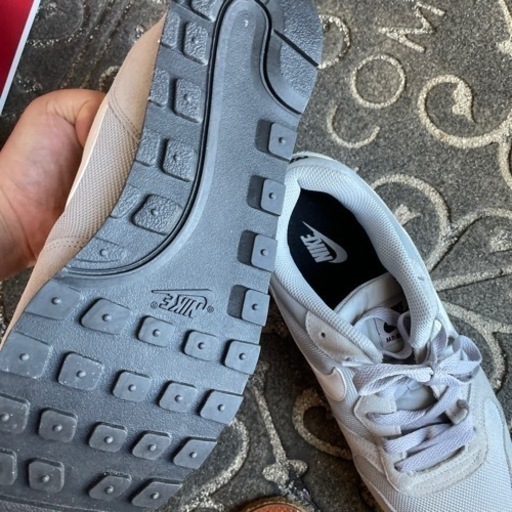 NIKEスニーカー　MDランナー2