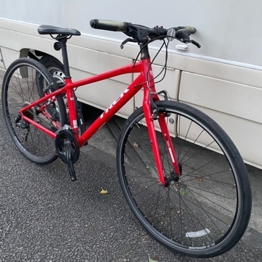 中古 クロスバイク TREK/トレック FX3 身長155-165cm 2017 定価7.9万円 レッド 700c