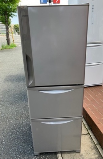 ⭐️人気⭐️ 2018年製 HITACHI 265L 冷蔵庫 R-27JV 日立