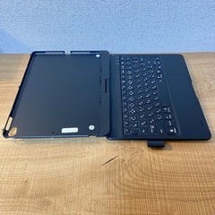 360度回転　iPadキーボードカバーの画像