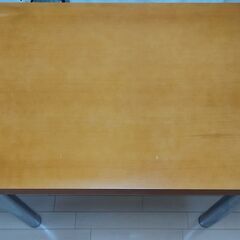 テーブル・デスクの画像