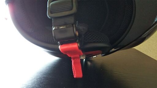 ヘルメット二組　とヘルメット用の帽子セット
