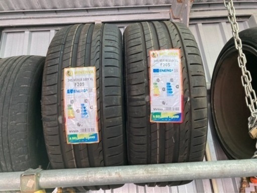 タイヤ新品?³₃