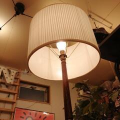 ロイズアンティークス　スタンドライト　チーク材　真鍮台　の画像