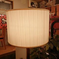 ロイズアンティークス　スタンドライト　チーク材　真鍮台　の画像