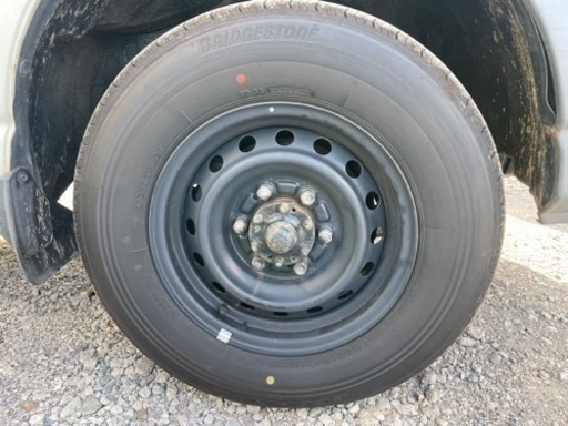 タイヤホイールセット　195/80/R15 LT