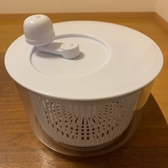 サラダスピナー