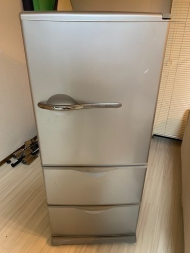 【255リッター】冷蔵庫！早い者勝ち！！お譲りします！