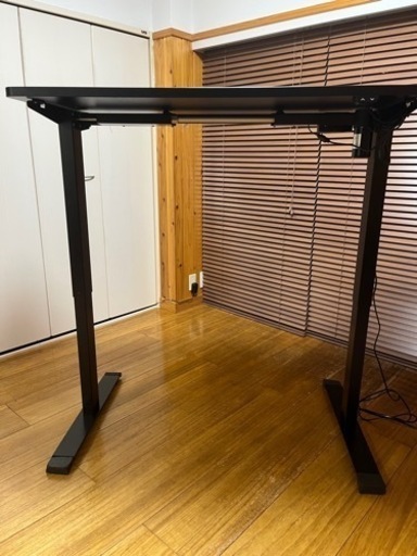FLEXISPOT 電動式スタンディングデスク