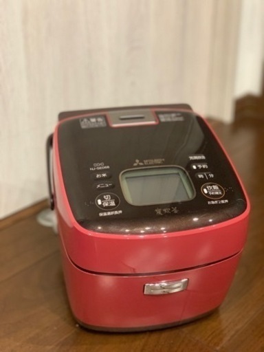 【値下げしました】美品！ 三菱IH炊飯器 3.5合 赤色