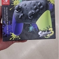 switch（スイッチ）プロコン　スプラトゥーン３限定カラー　最速値引きの画像