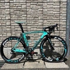 Bianchi OLTRE XR3 ロードバイク