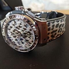 HUBLOT　BIGBANG　スノーレオパード

世界500本限定の画像