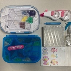 お取引中 アクアビーズ　エポック社　絵柄シート多数の画像