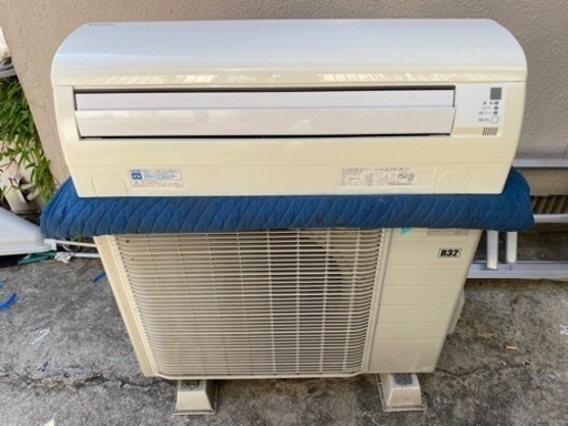福岡市内取付料金込み　2013年　ダイキン　14畳リビングタイプ　200v