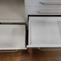 松田家具　トパーズＤレンジ　４枚扉キッチンボード　白　【愛品倶楽部柏店】の画像