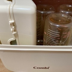 【値下げ¥800→500】combi 除菌じょ〜ずα 電子レンジ除菌&保管ケース＋おまけの画像