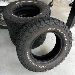 本日12時までBFGoodrich All-Terrain  T/A（ホワイトレター）