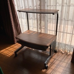 パソコンラック