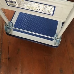 スチール台車 小 ラクスルー SC-SD150 お譲りします。の画像