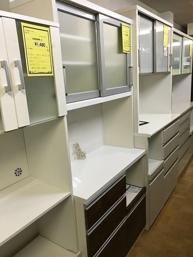 ★食器棚(2枚扉)茶×白 W900×D480×H1950