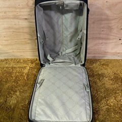 ● キャリーケース、旅行かばん、PLUS ONE LUGGAGEの画像