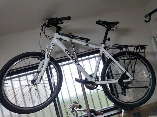 中古美品　マウンテンバイク　GIANT　SNAP　Ｍ480mm　2020年モデル　走行100キロ程度美品