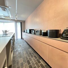 【新しいスタイル】の🏡リノベシェアハウス🏡ワークスペースにサウナ、ルーフテラスも・・？！ - シェアハウス