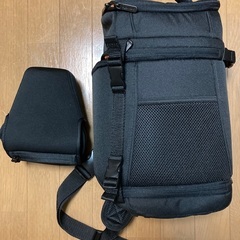 カメラバッグとカバーのセット