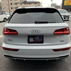 自社ローン　保証人不要　最大84回　頭金不要 アウディ Q540 TDI クワトロ スポーツ ディーゼルターボ 4WD　ワンオーナー 純正ナビ ワンセグTV （ホワイト）の画像