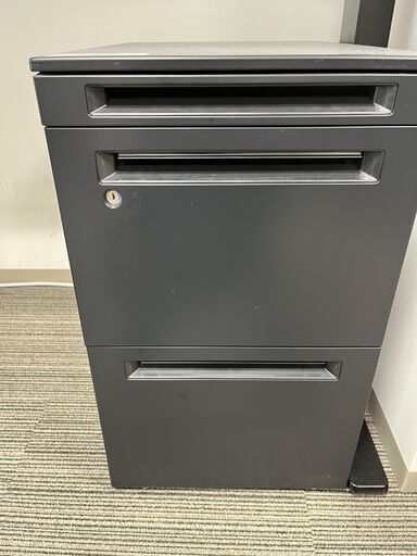 【美品】オカムラ　鍵付き　ワゴン　Pro Unitシリーズ DNC1CX-Z25