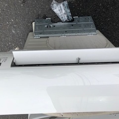 ダイキンルームエアコン　AN22VESK-W　2018年製 