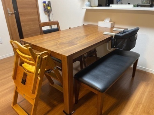 試用期間1年半⭐︎ダイニングテーブル