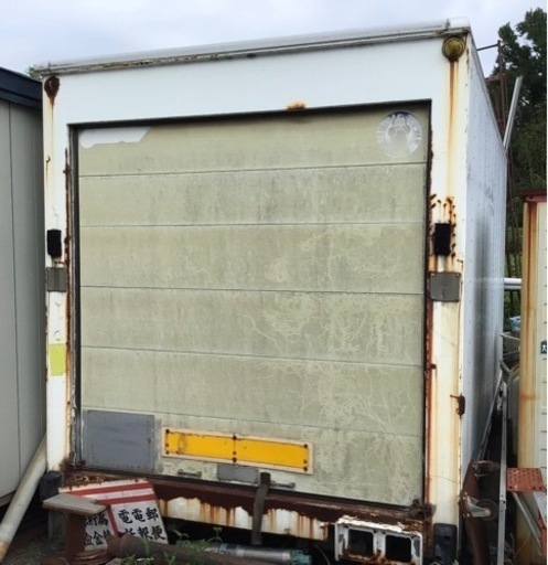 コンテナ　倉庫 ④