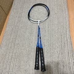 バドミントン　ラケット　ダイソー