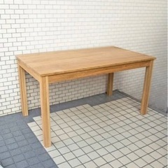 無垢材ダイニングテーブル