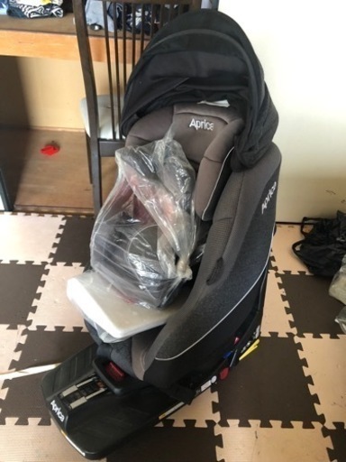 チャイルドシート　アップリカ ISOFIX 360°回転