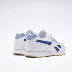 靴 reebok の画像