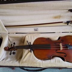 大幅値下げ！深みのある音で響く◆伊トリノで1951年に制作の４／４◆