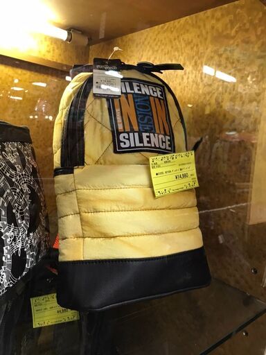 DIESEL HEYODA ヴィンテージ風 ボディバッグ