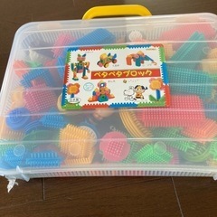 ペタペタブロック