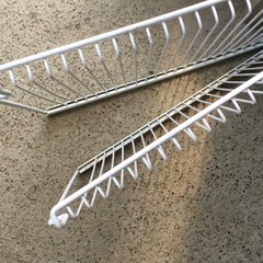 《ジャンク素材❶》白色ワイヤー棚板代用品　置き配の敷台にも　※ 残１枚の画像